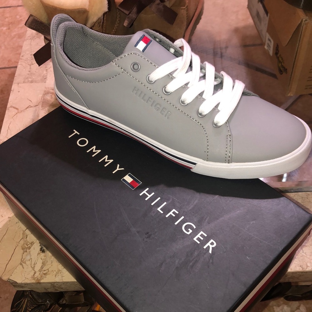 ToMMY HOLFIGER MAN